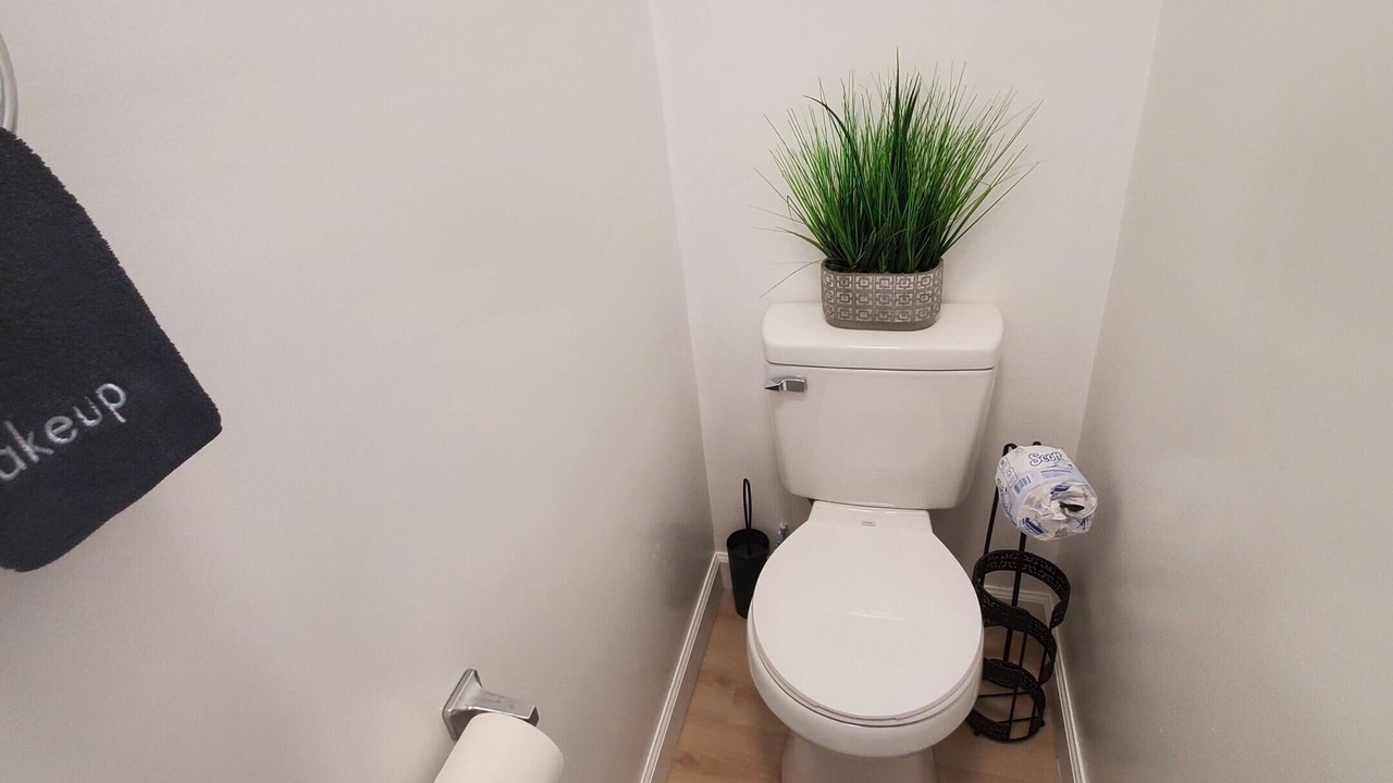 Photo of Bathroom in Niantic