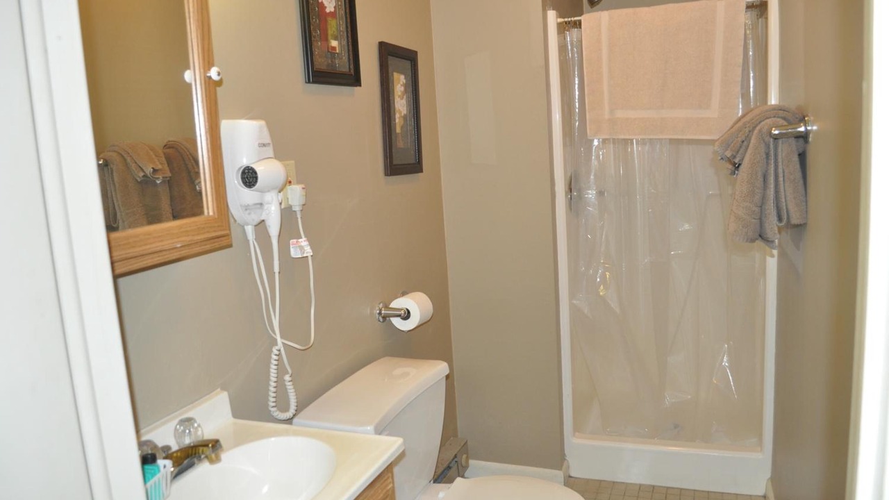 Photo of Bathroom in Lakewood