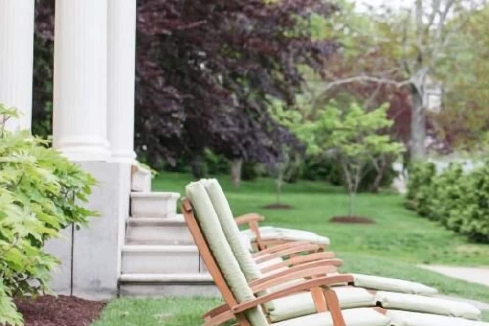 Photo of Outdoor in Mystic