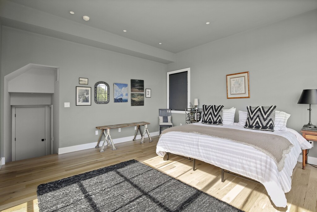 Photo of Bedroom in Rowayton