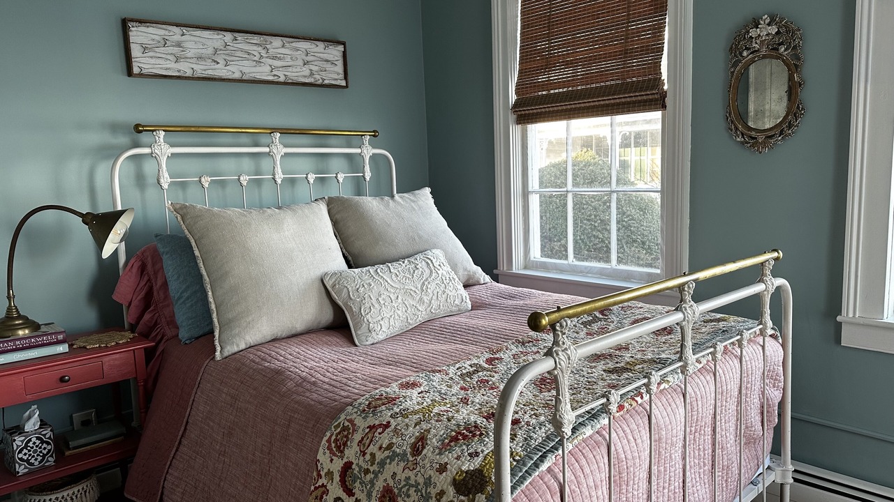 Photo of Bedroom in Mystic