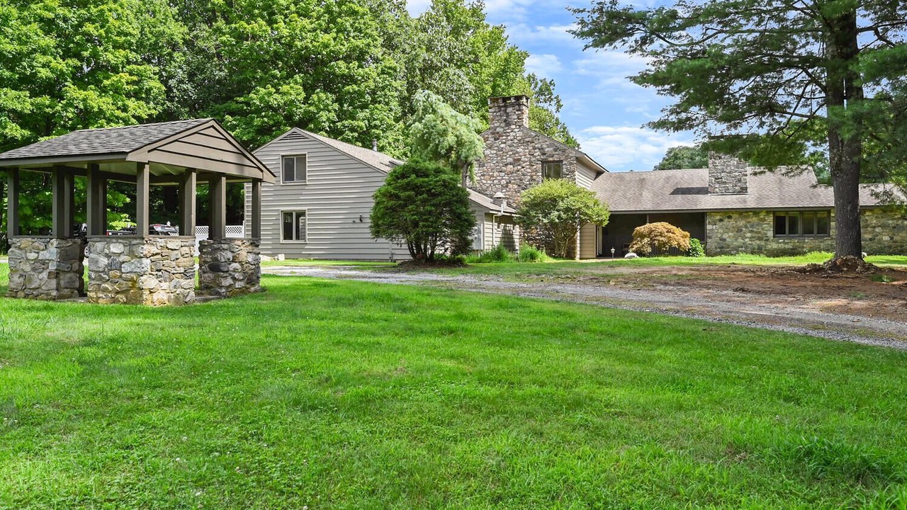 Photo of Outdoor in Redding Ridge