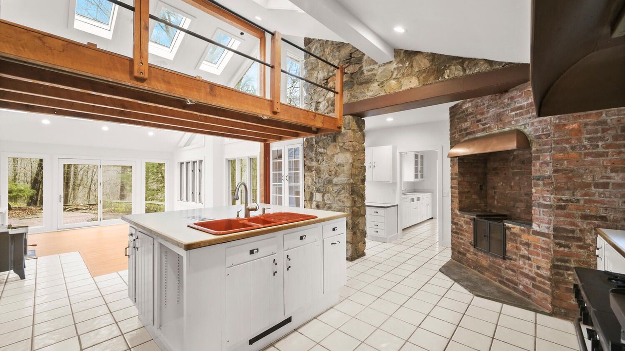 Photo of Kitchen in Redding Ridge