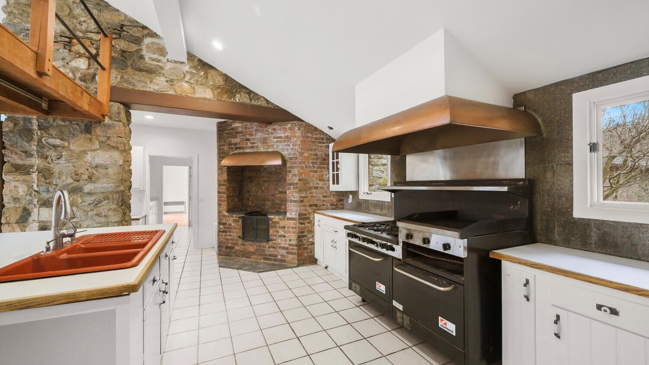 Photo of Kitchen in Redding Ridge