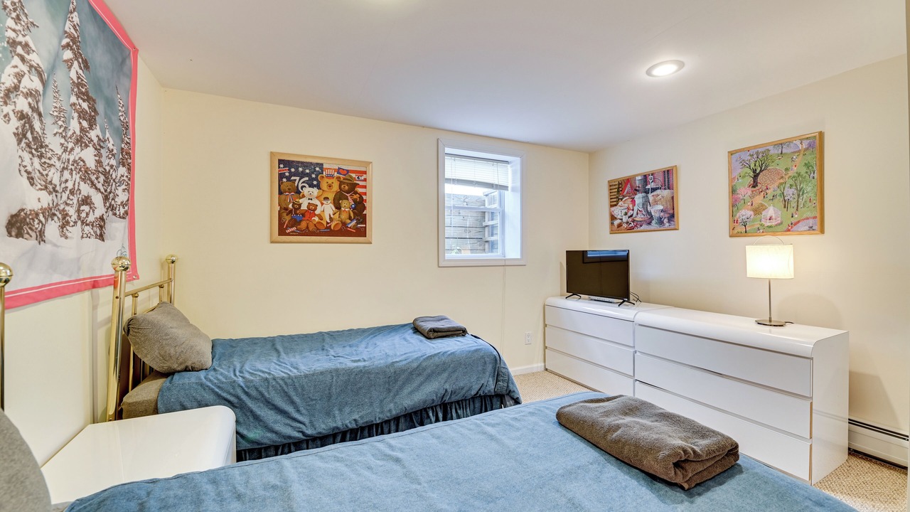 Photo of Bedroom in West Dover