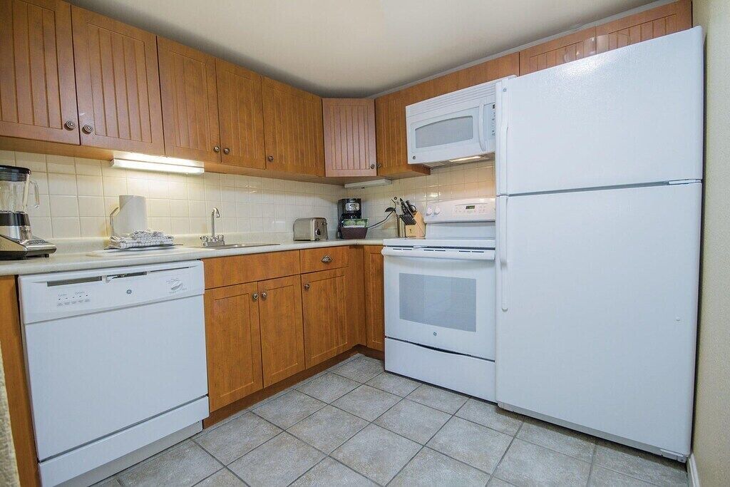 Photo of Kitchen in Yachting Village