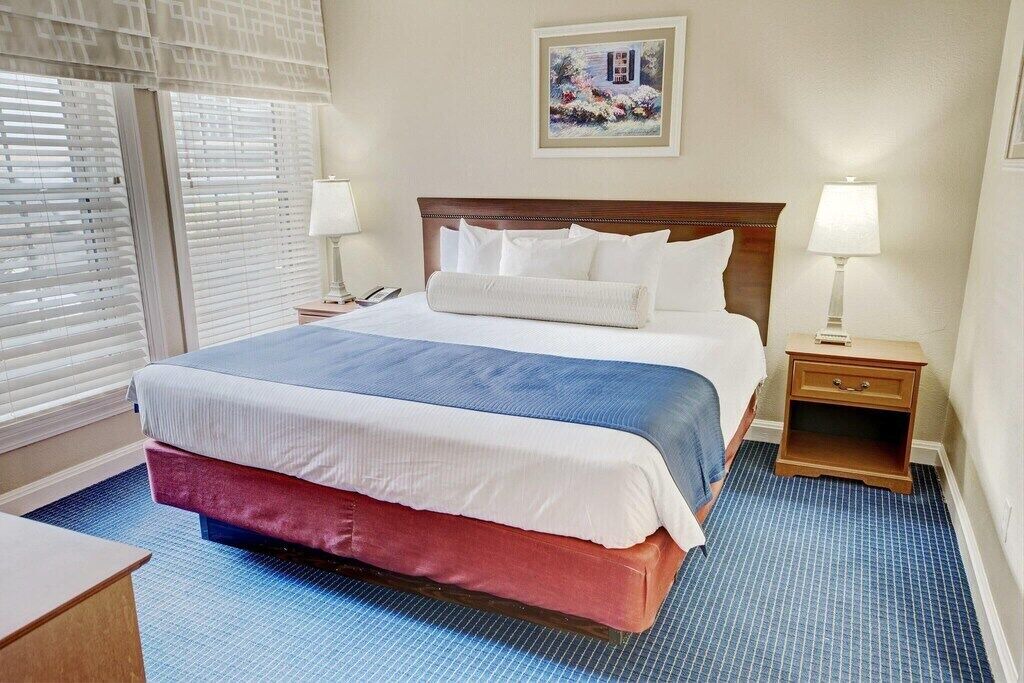 Photo of Bedroom in Yachting Village