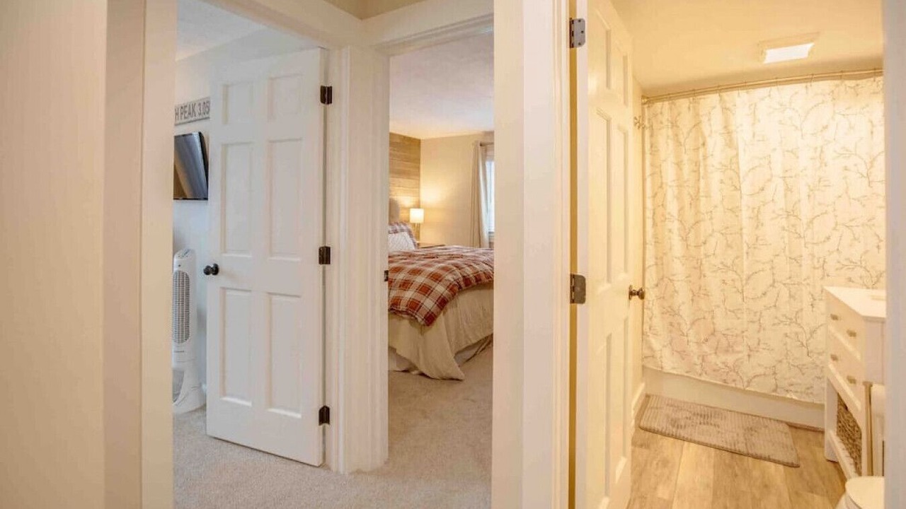 Photo of Bedroom in North Woodstock