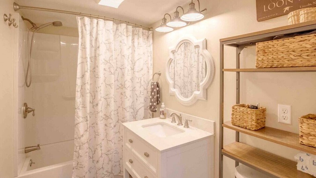 Photo of Bathroom in North Woodstock