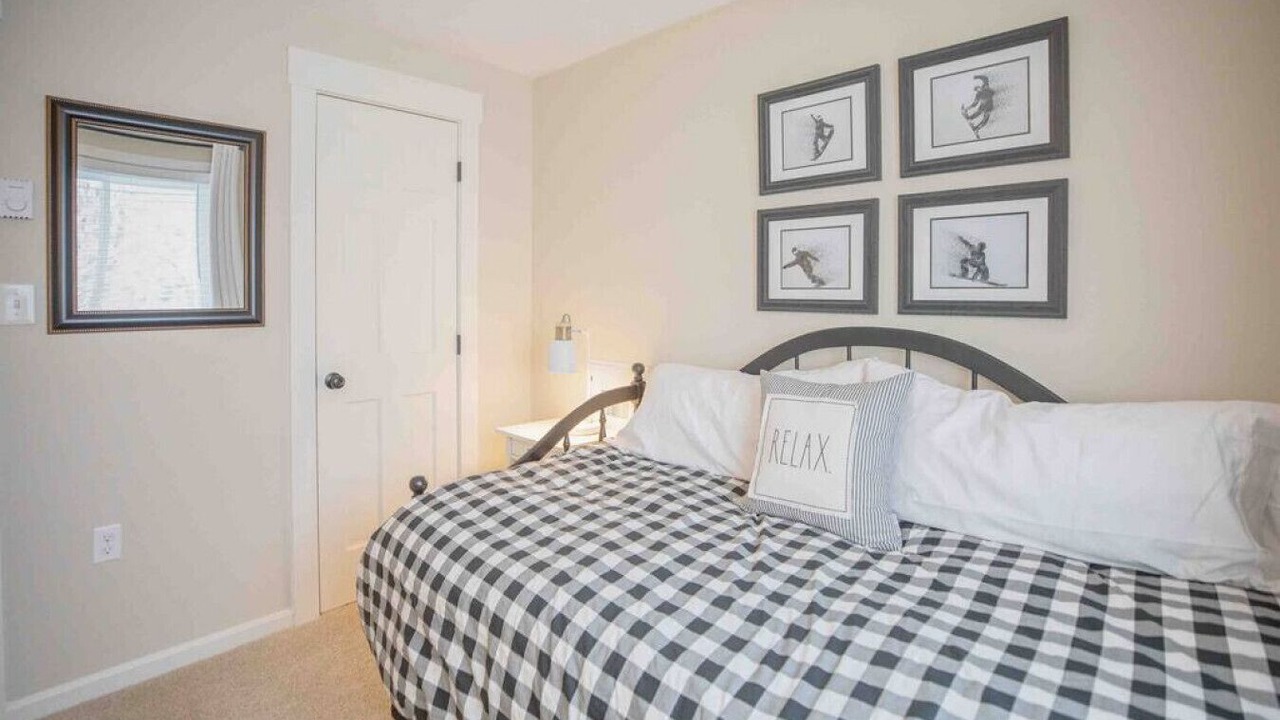 Photo of Bedroom in North Woodstock