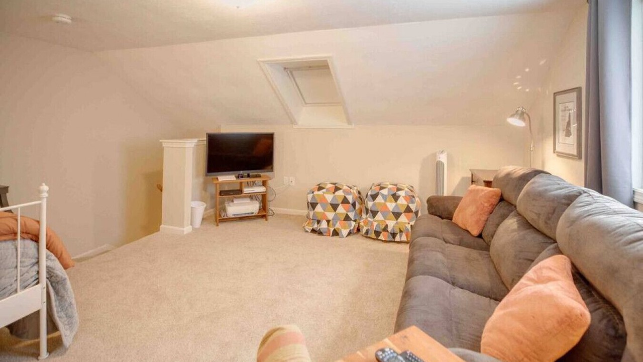 Photo of Livingroom in North Woodstock