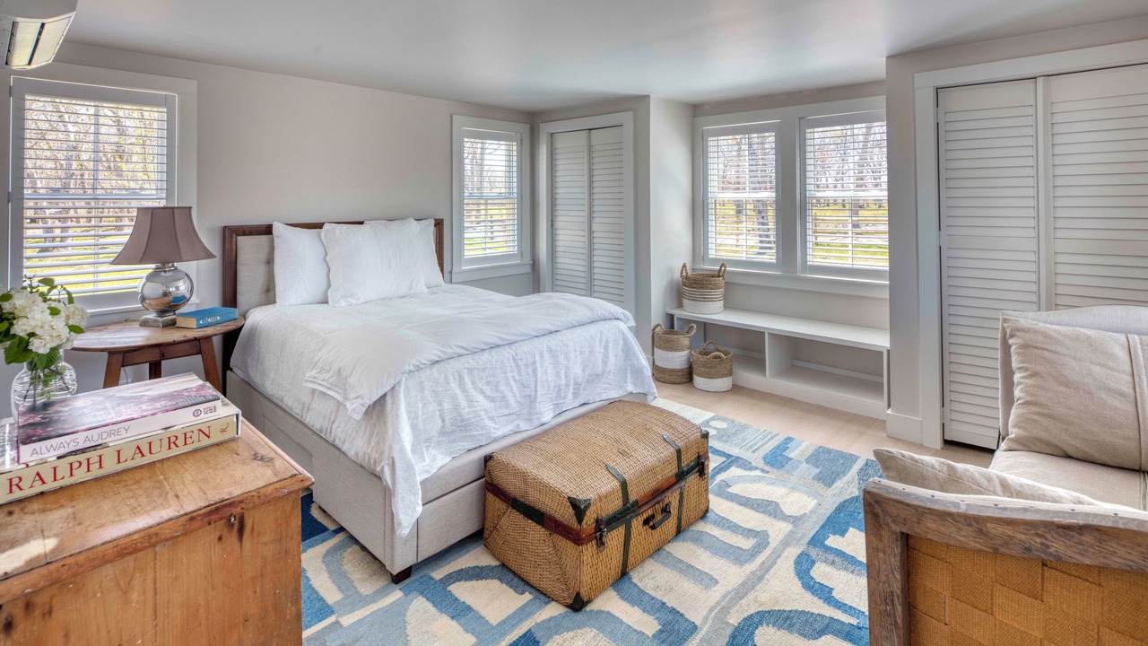 Photo of Bedroom in West Tisbury
