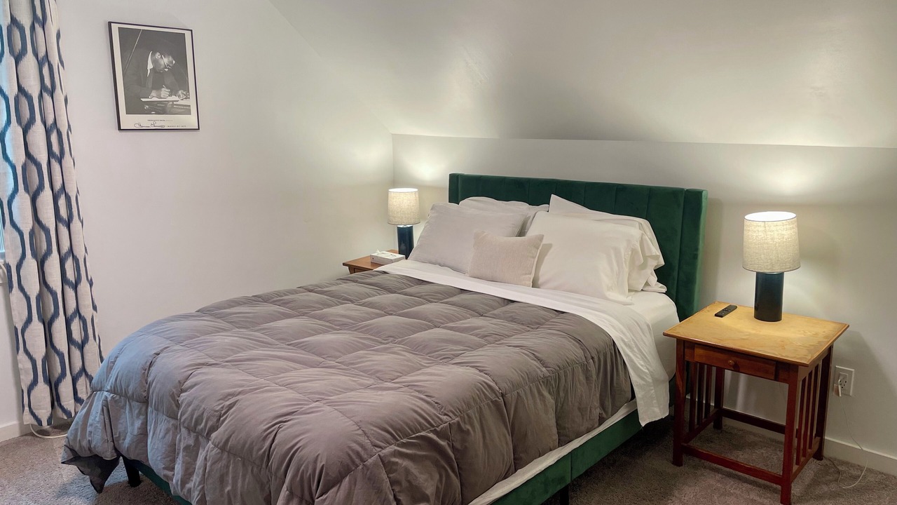 Photo of Bedroom in Wolfeboro