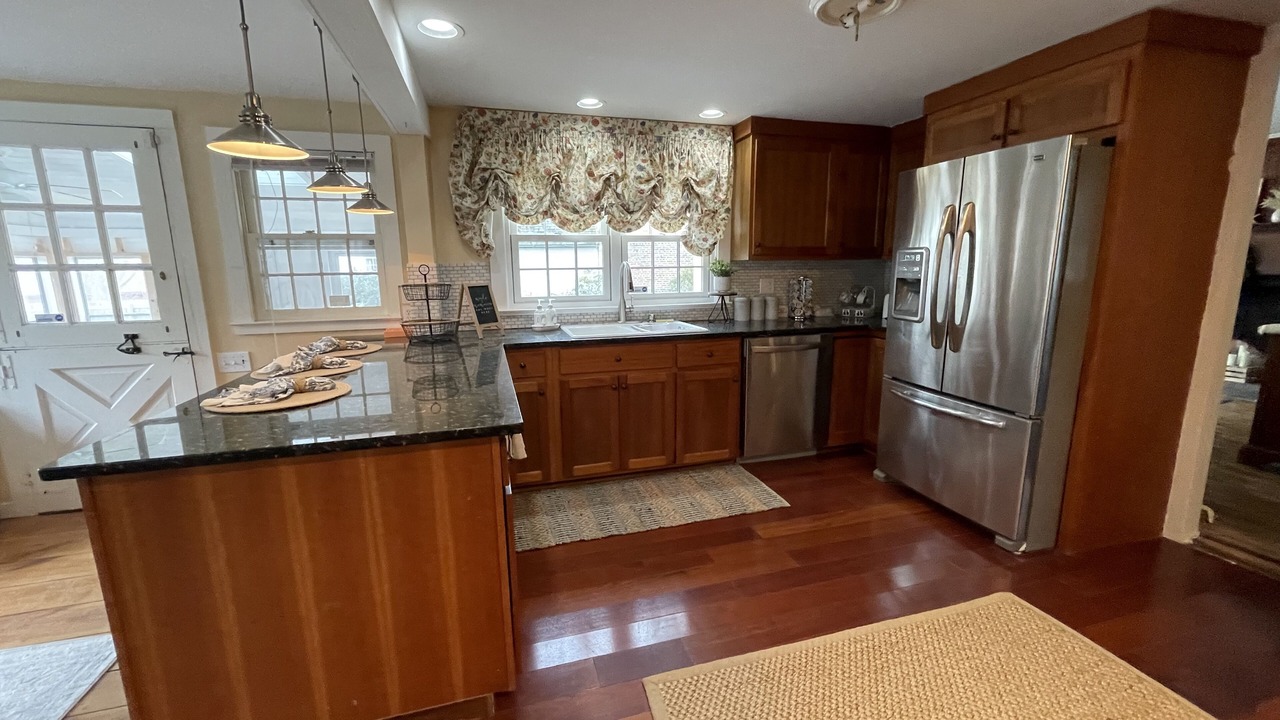 Photo of Kitchen in Clinton
