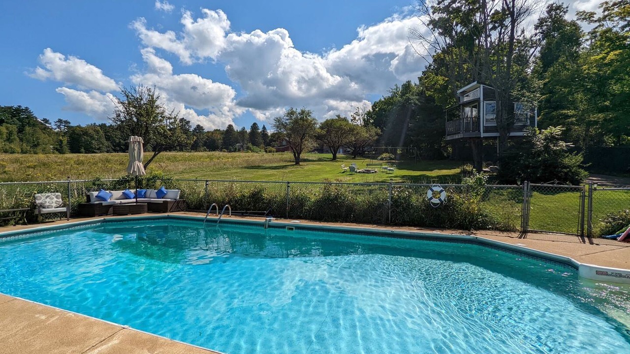 Photo of Outdoor in Gilford