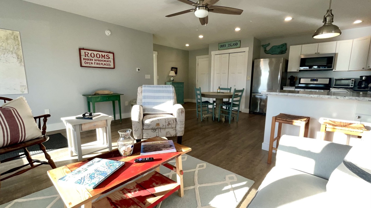 Photo of Livingroom in Orrs Island