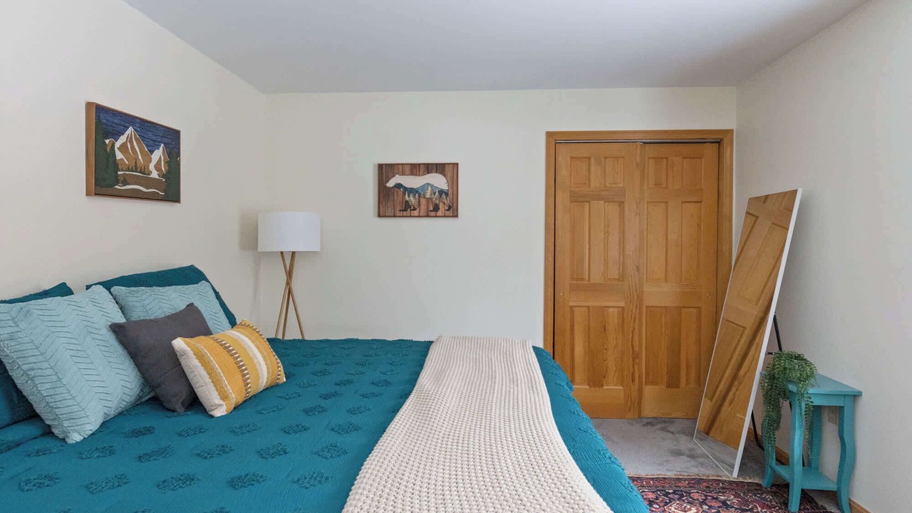 Photo of Bedroom in Jeffersonville