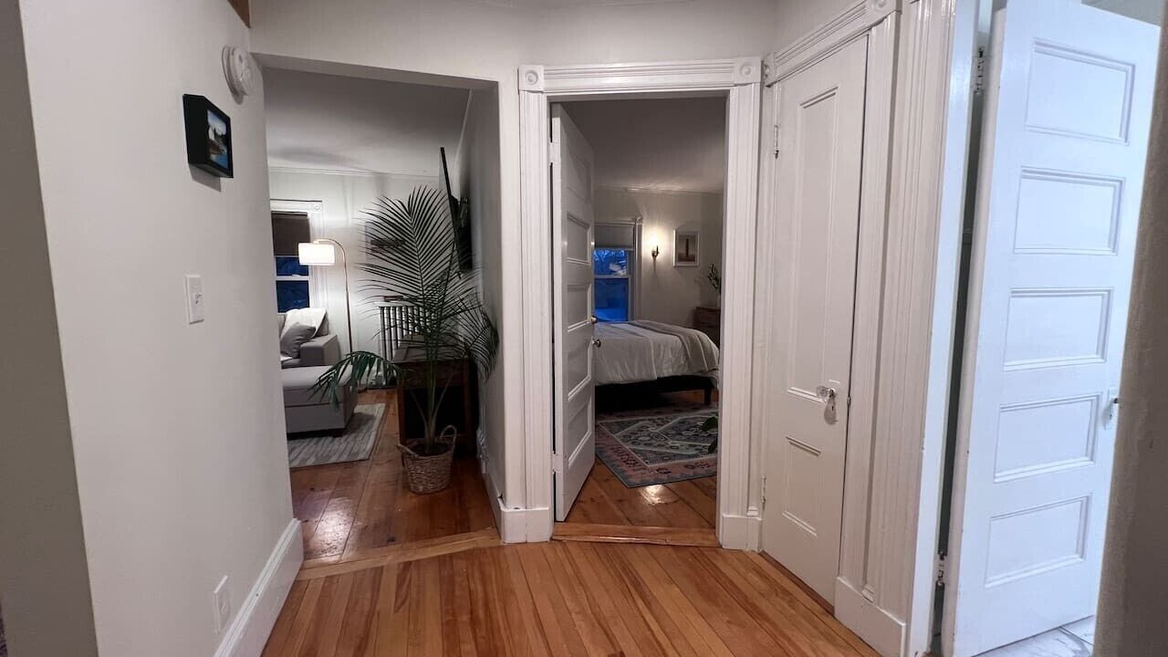 Photo of Bedroom in Pond Cove