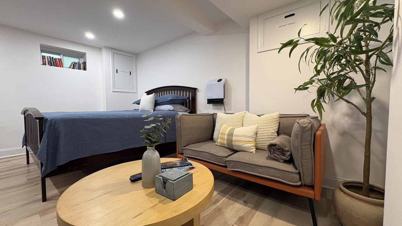 Photo of Bedroom in Revere