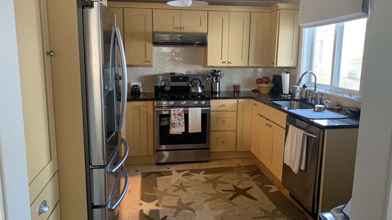 Photo of Kitchen in Harpswell Center