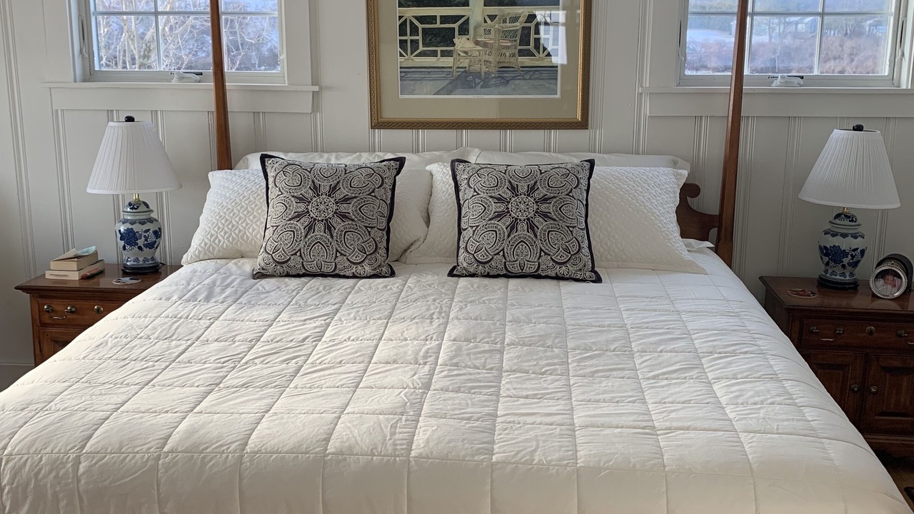 Photo of Bedroom in Harpswell Center