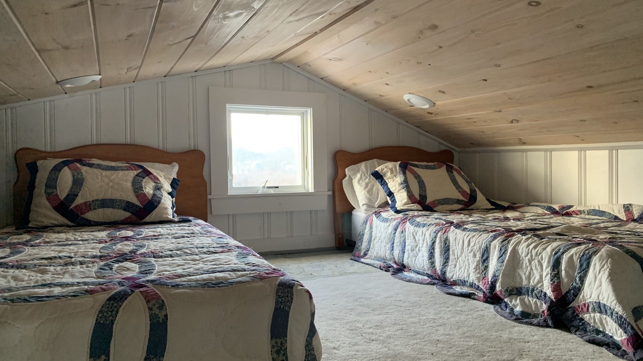 Photo of Bedroom in Harpswell Center