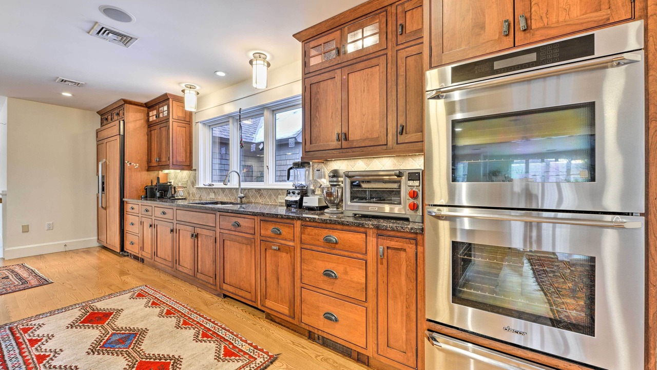 Photo of Kitchen in Surry