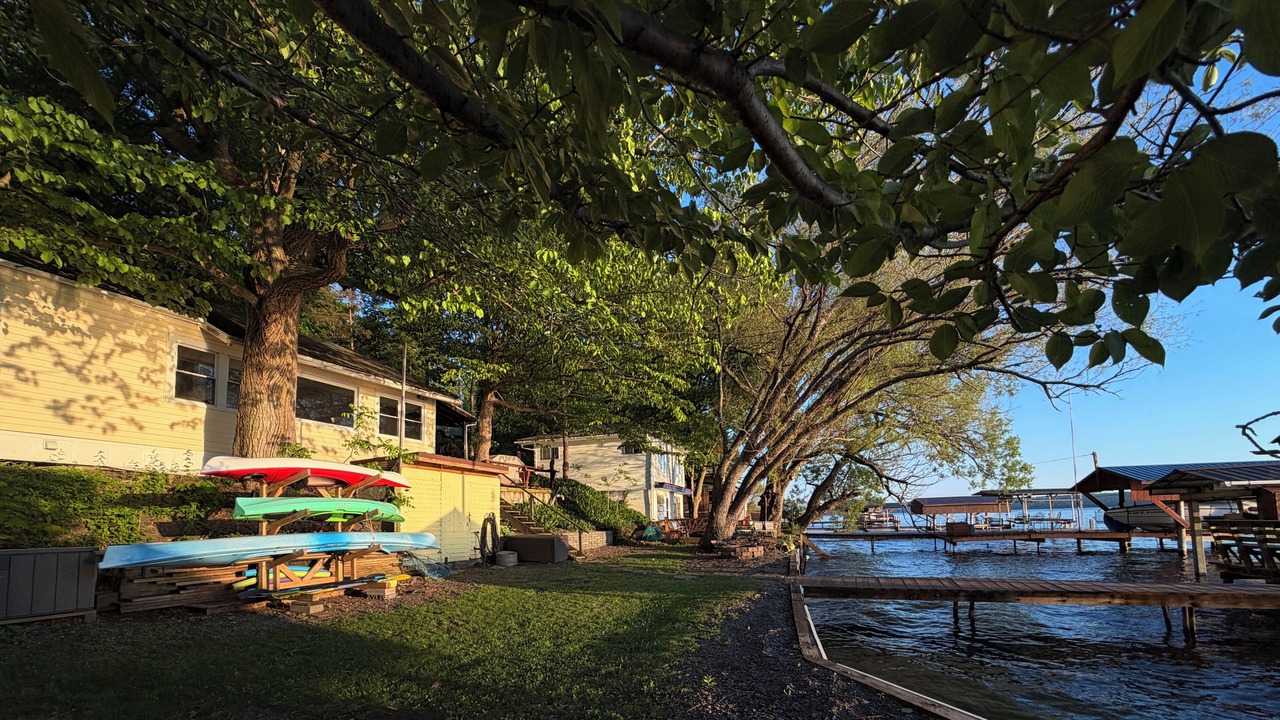 Photo of Outdoor in Lamoreaux Landing