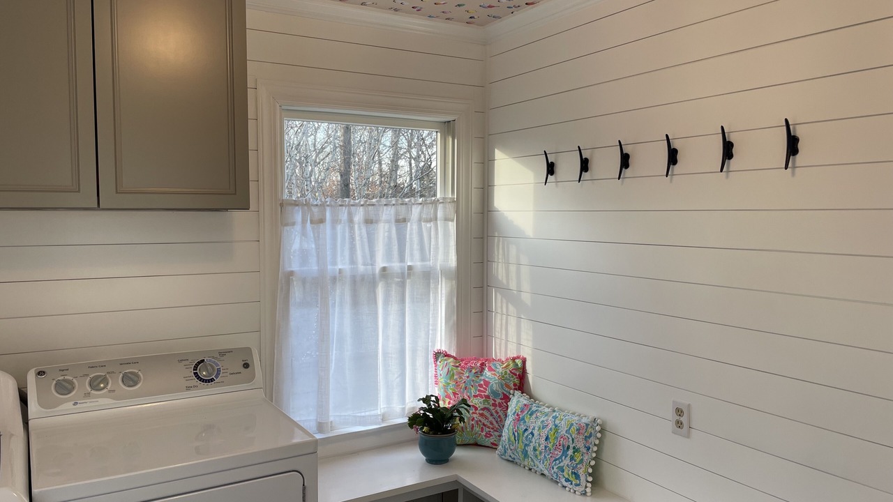 Photo of Bedroom in Greenport West