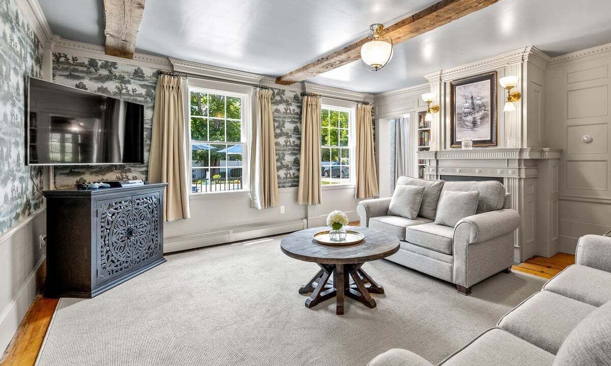 Photo of Livingroom in Chatham