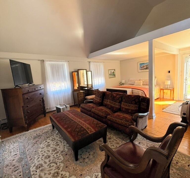 Photo of Bedroom in West Tisbury