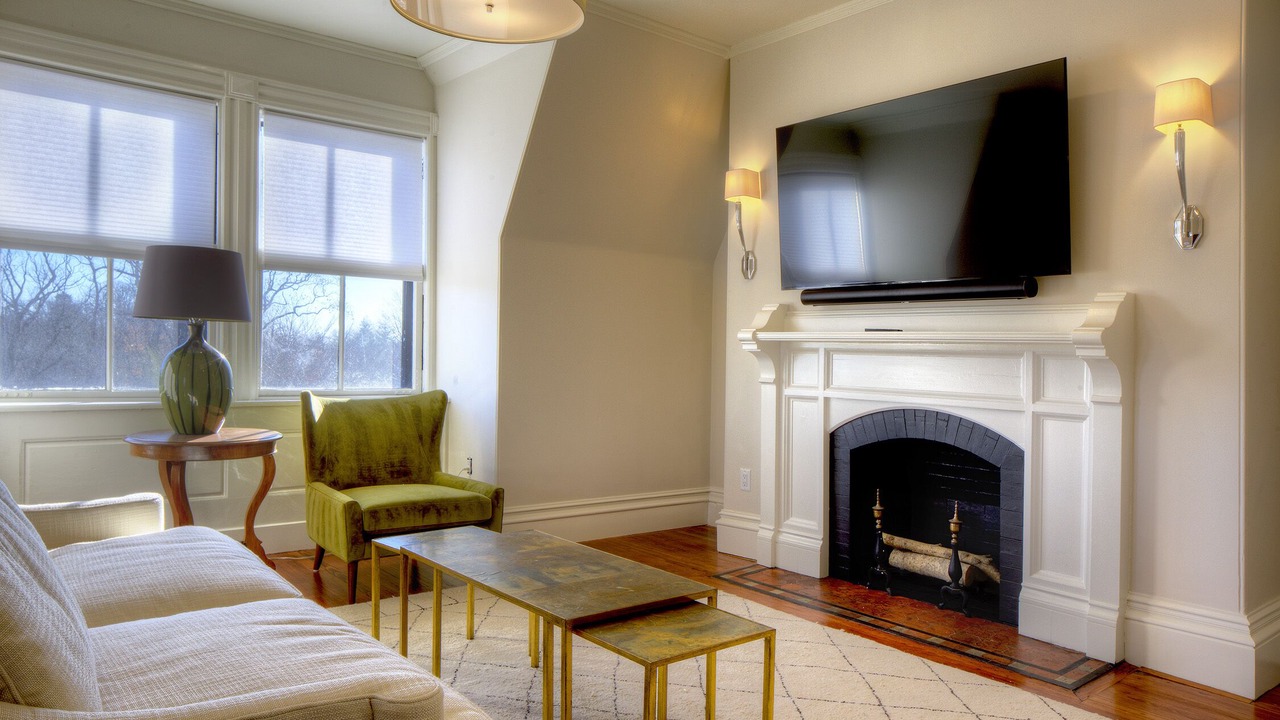 Photo of Livingroom in Top of the Hill
