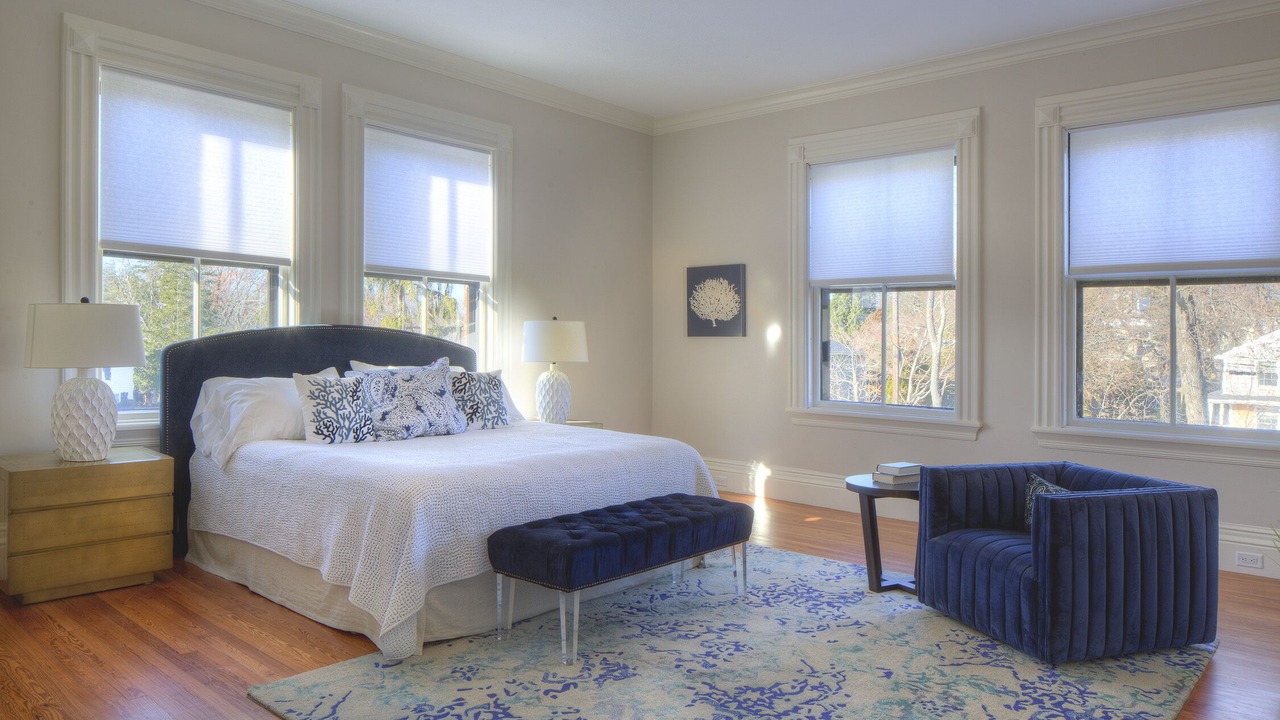 Photo of Bedroom in Top of the Hill