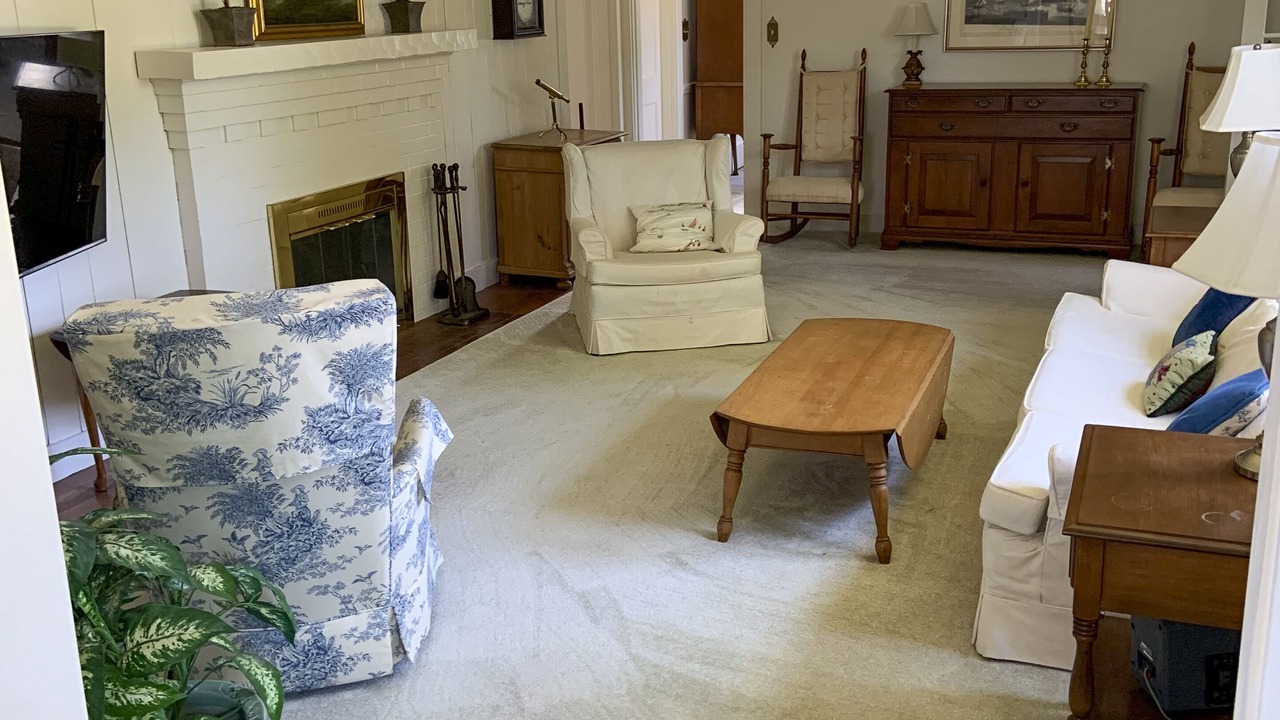 Photo of Bedroom in Easton's Point