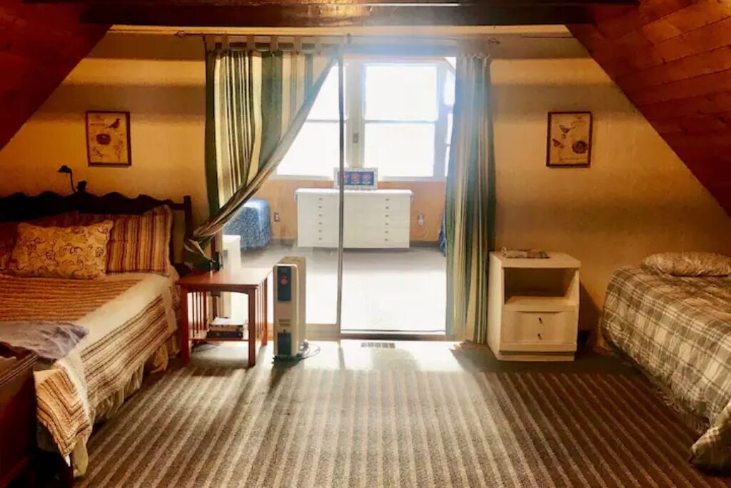 Photo of Bedroom in Moultonborough