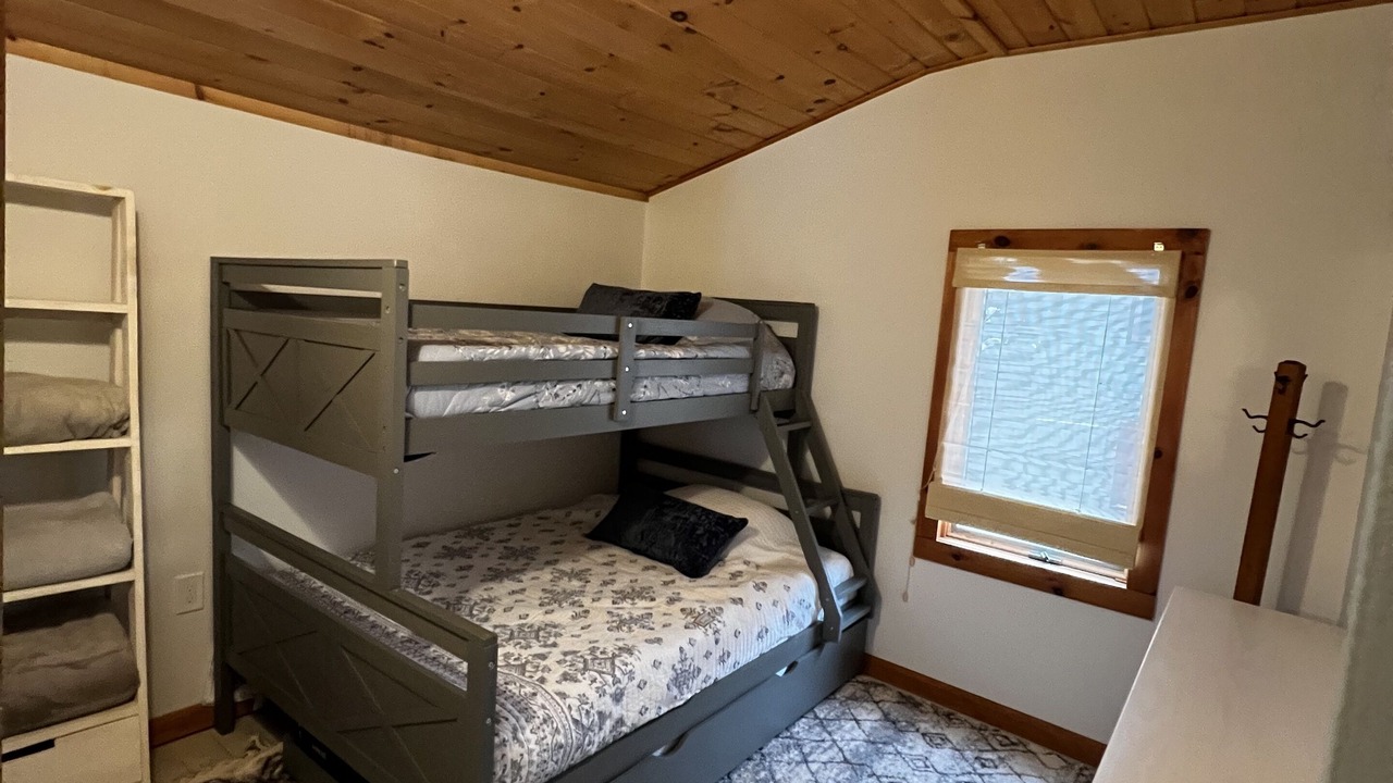 Photo of Bedroom in Ludlow