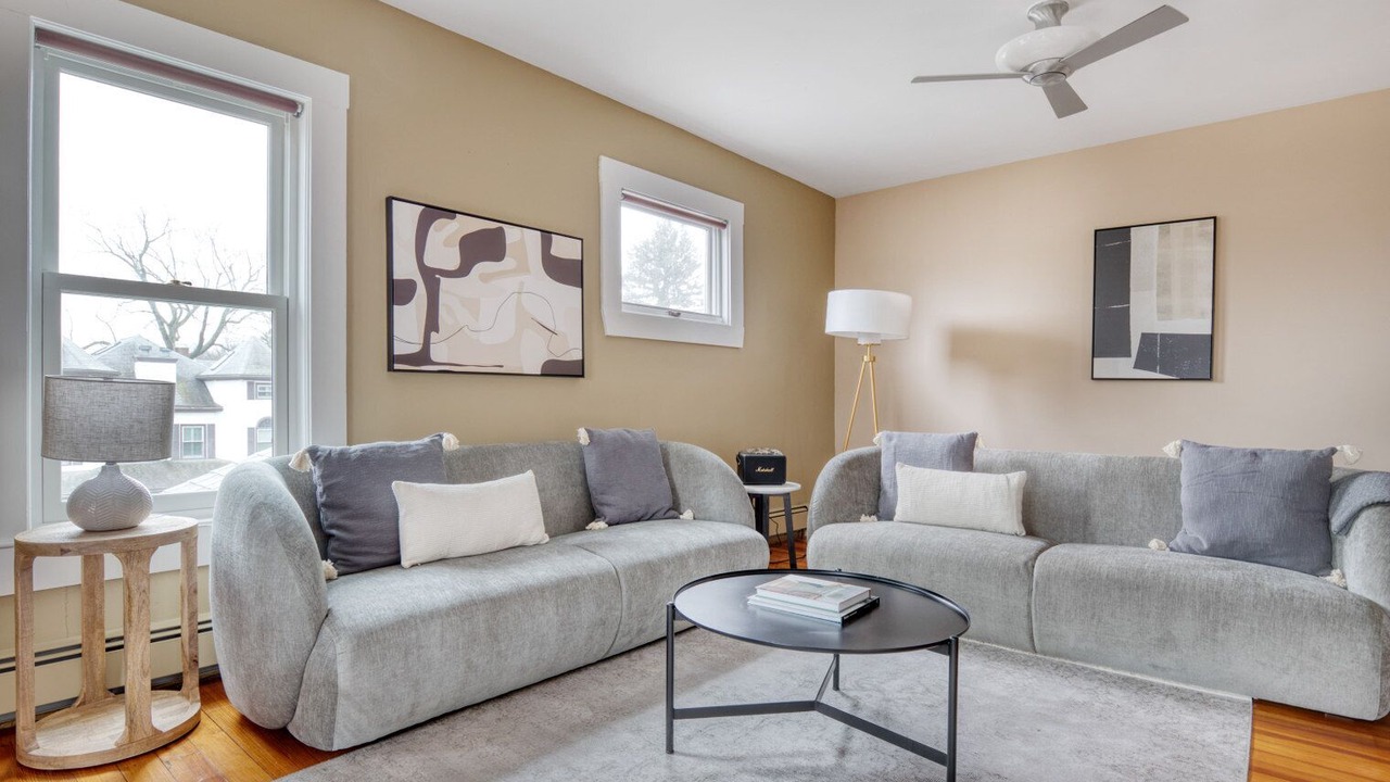 Photo of Livingroom in Jamaica Plain