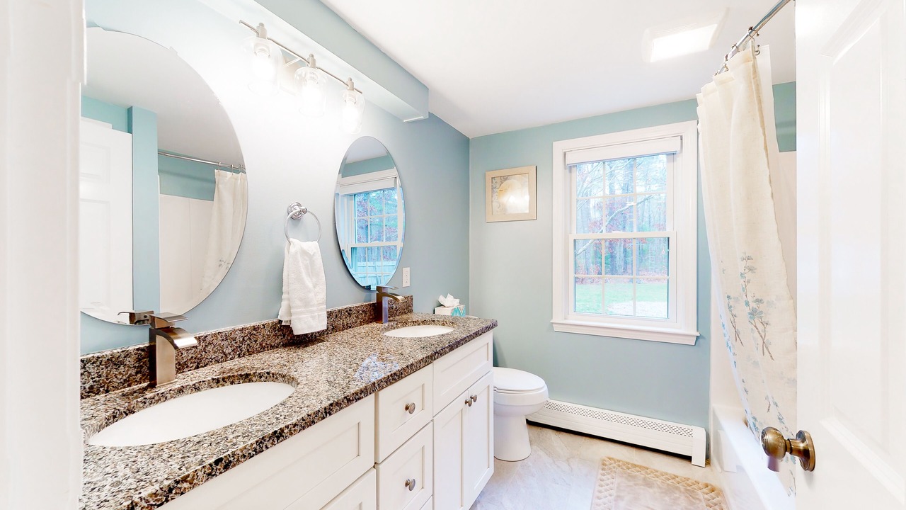 Photo of Bathroom in New Seabury