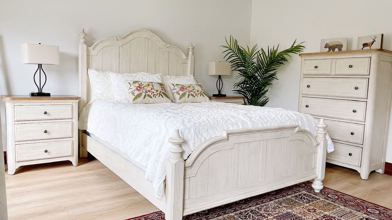 Photo of Bedroom in Oneonta