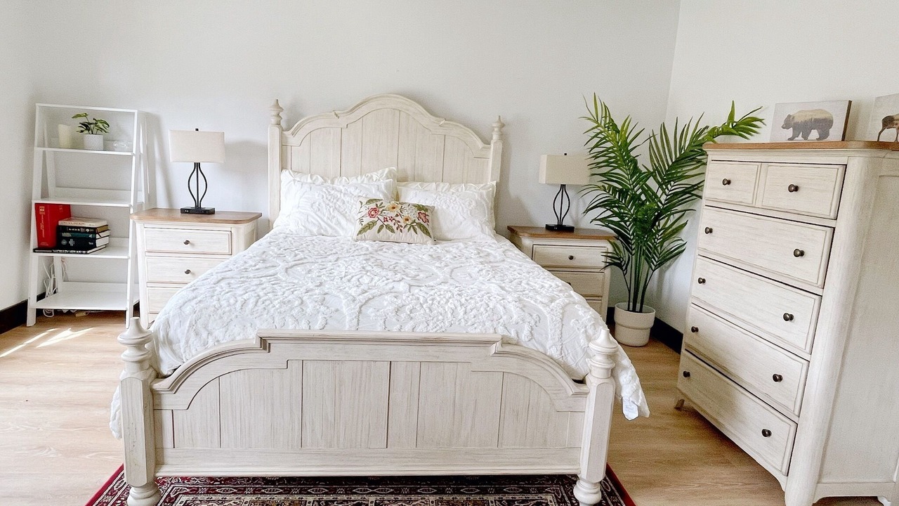 Photo of Bedroom in Oneonta