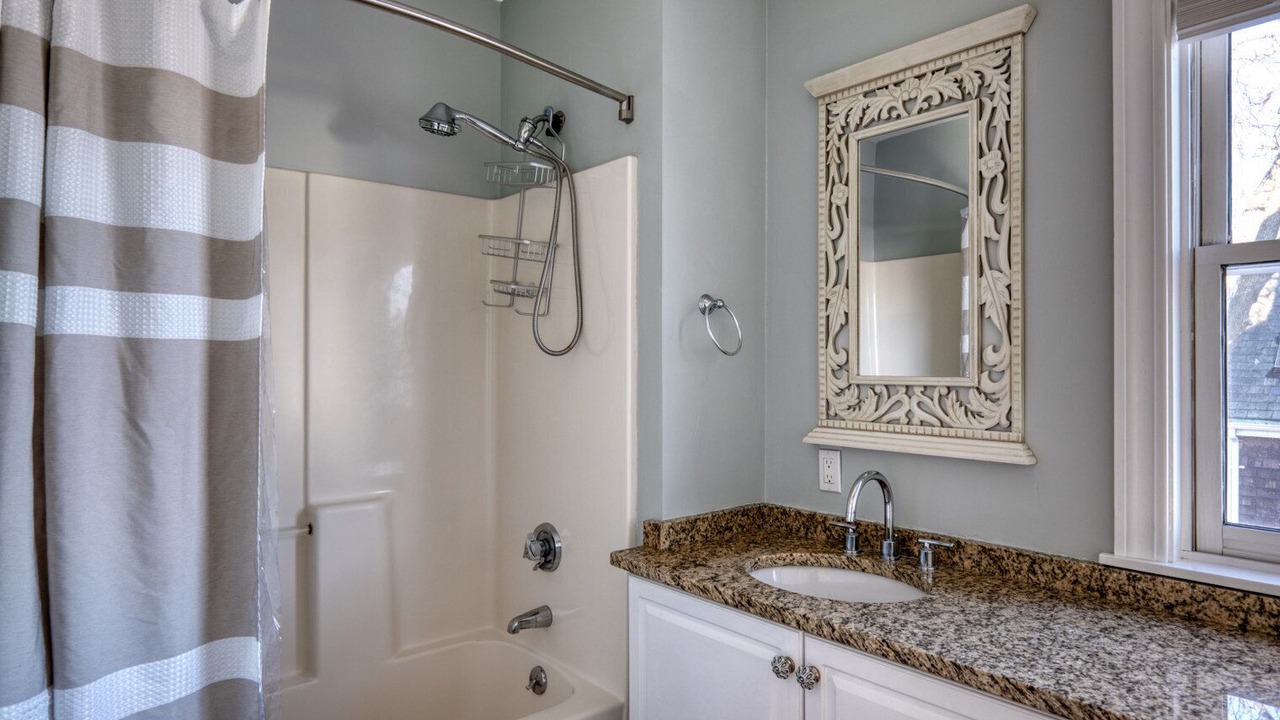 Photo of Bathroom in Wollaston
