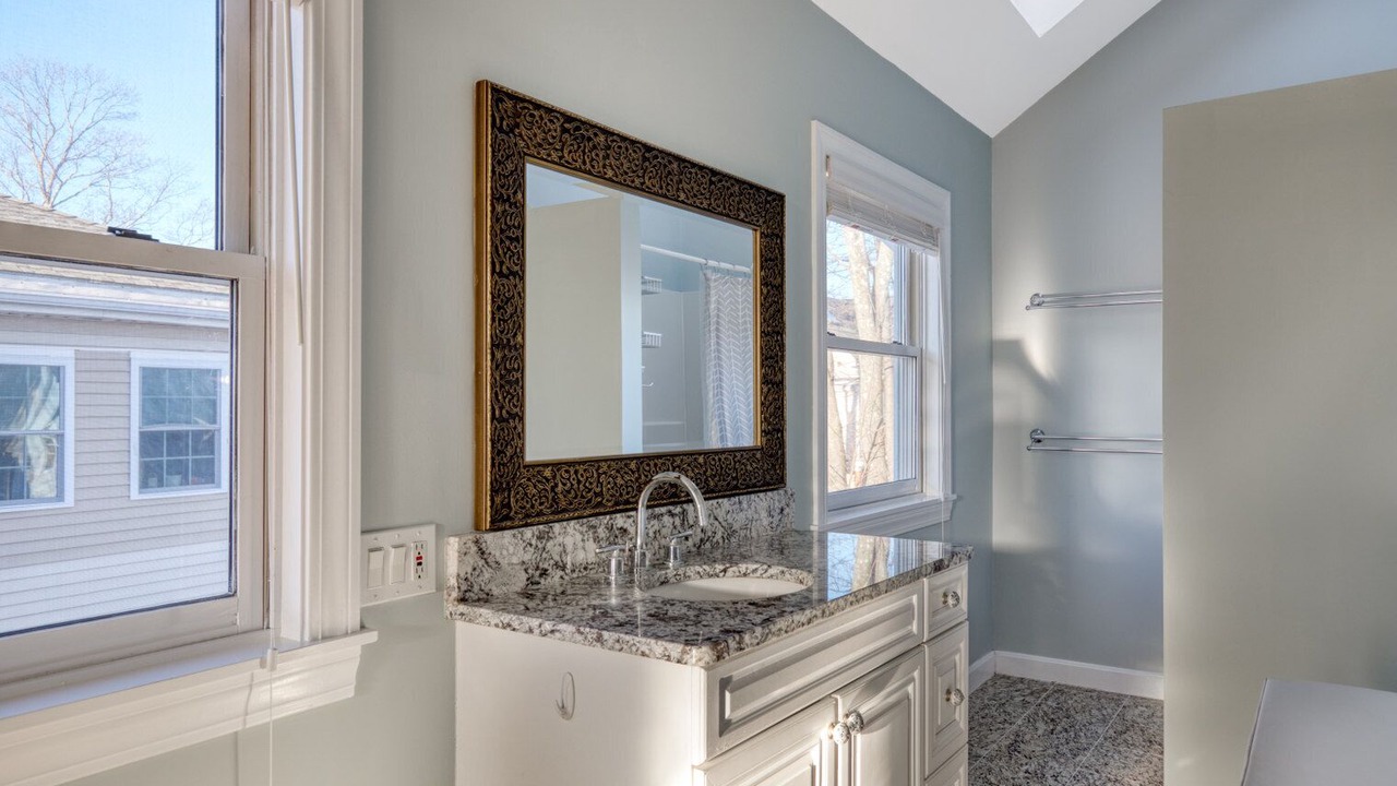 Photo of Bathroom in Wollaston