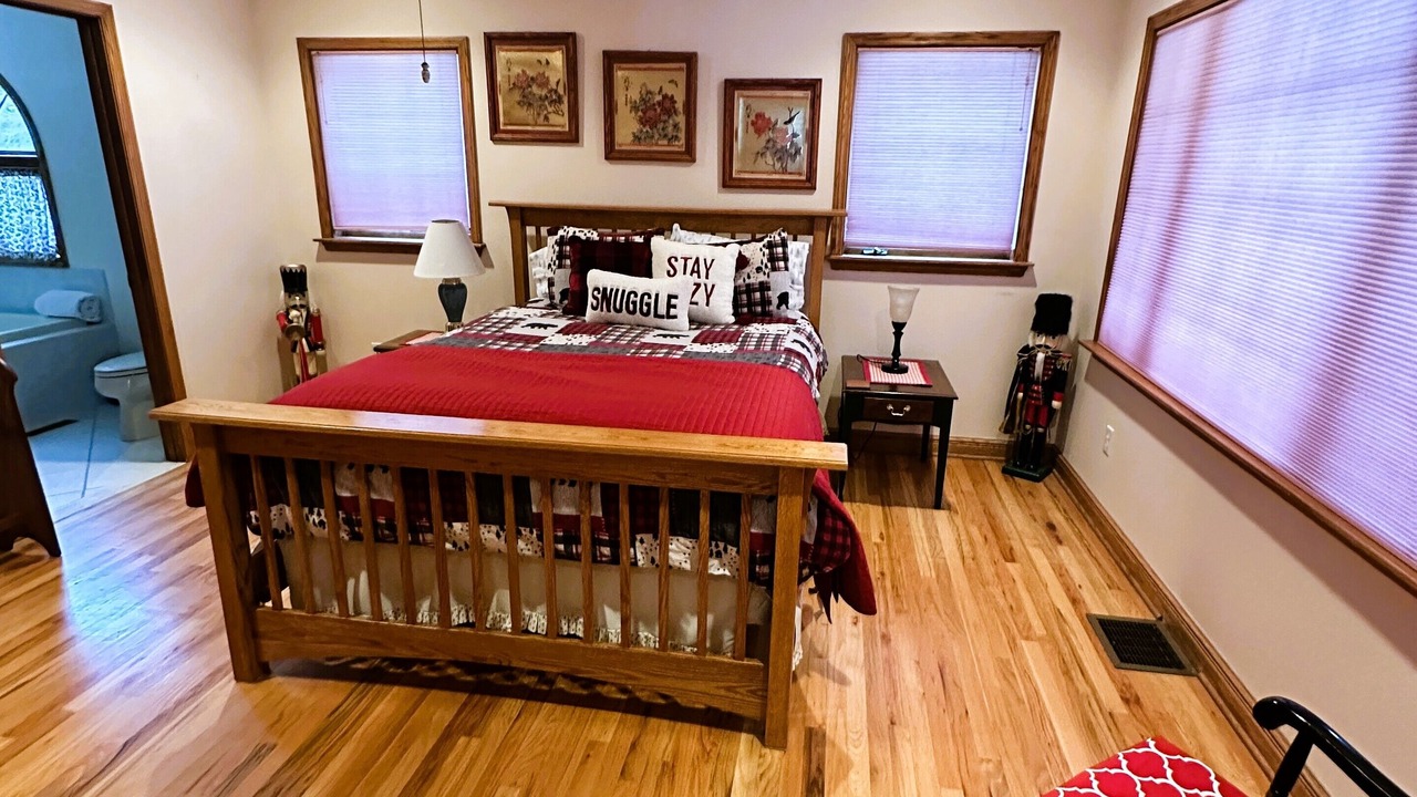 Photo of Bedroom in Jay