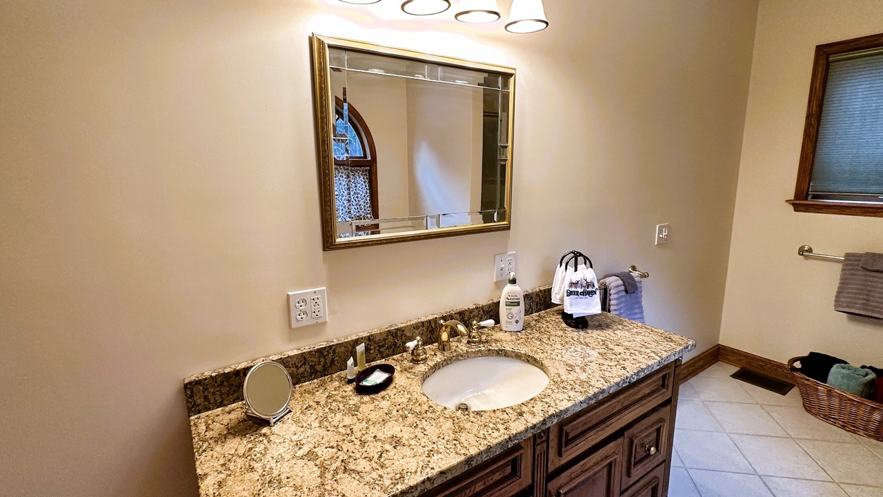 Photo of Bathroom in Jay