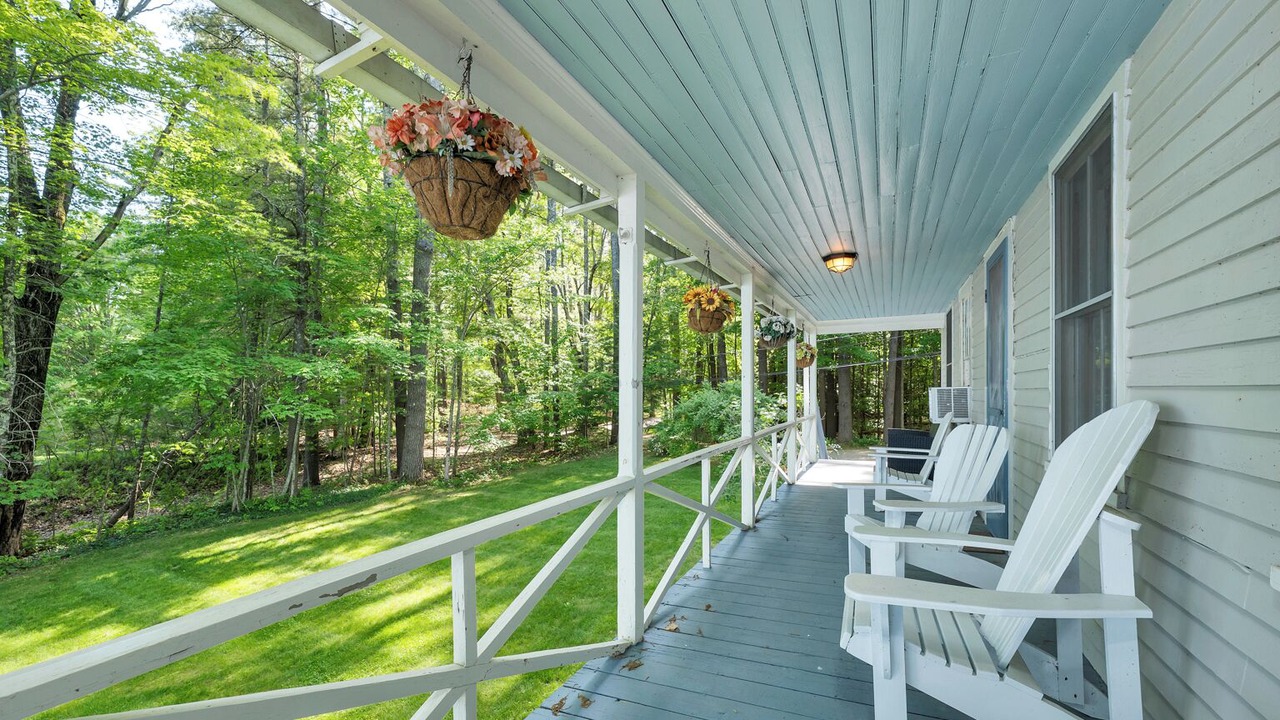 Photo of Patio Balcony in Tuftonboro