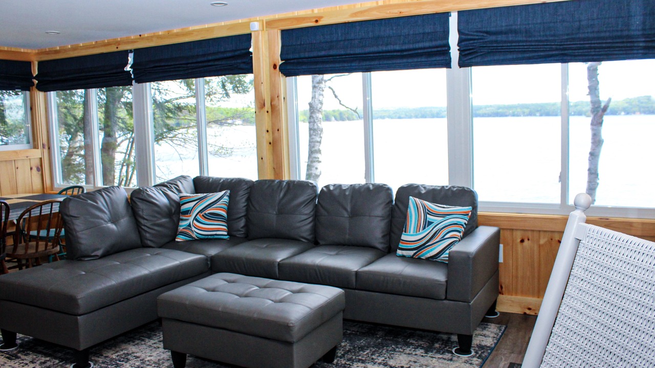 Photo of Livingroom in Laconia