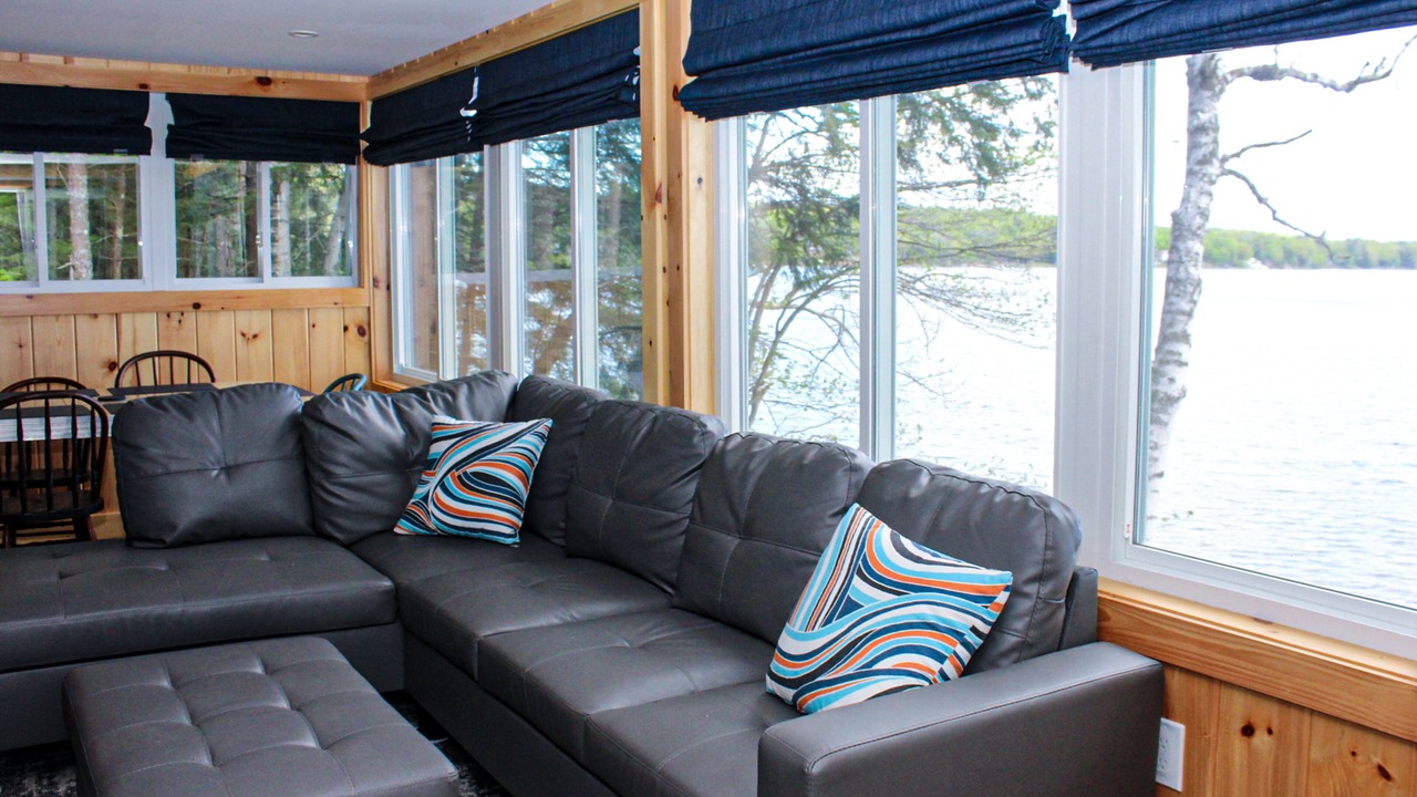 Photo of Livingroom in Laconia