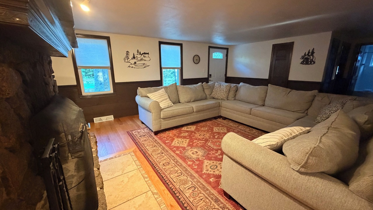 Photo of Livingroom in North Conway