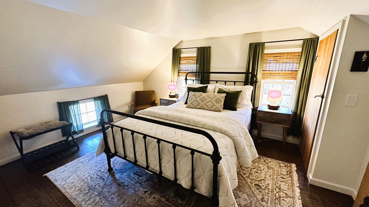 Photo of Bedroom in Jay