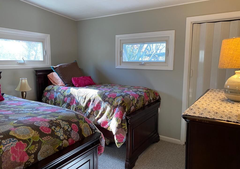 Photo of Bedroom in Jamestown